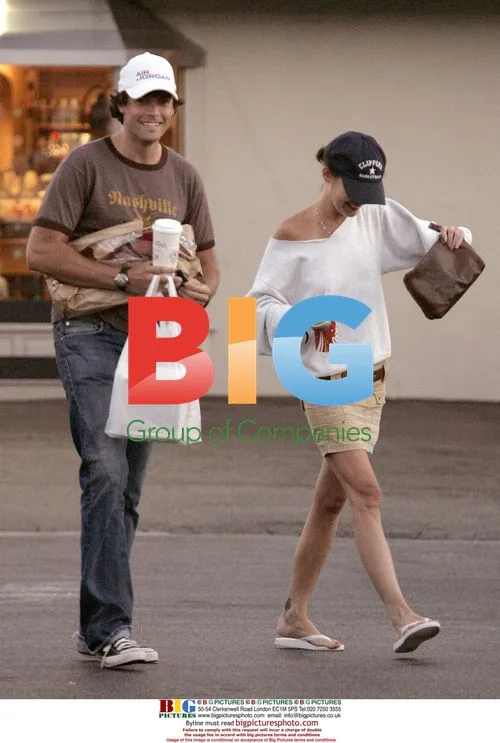 Lara Flynn-Boyle's New Boyfriend Debut
