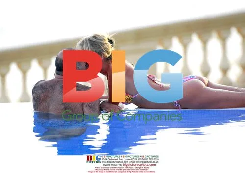 Alex Best Enjoys Holiday Dip with Boyfriend