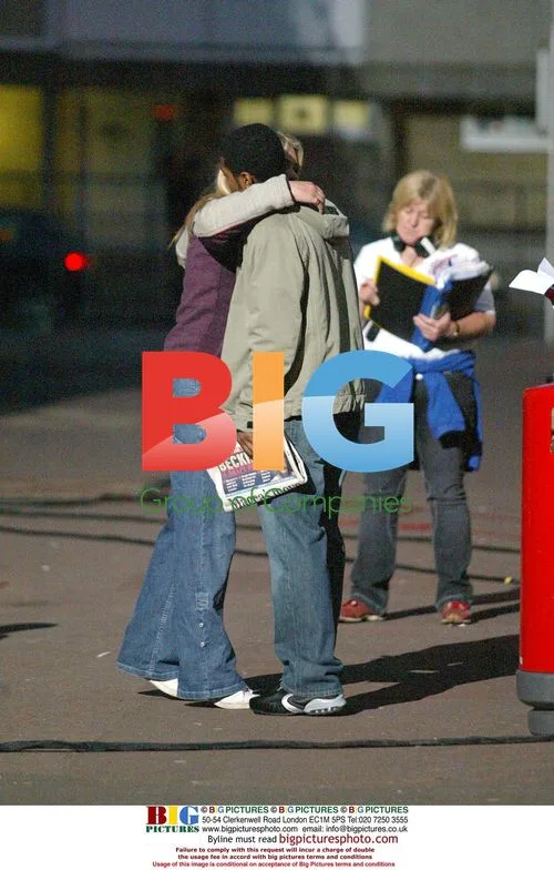 Christopher Eccleston and Billie Piper on Dr. Who Set