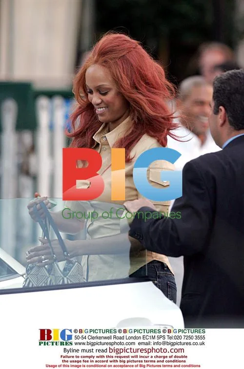 Tara Banks Leaves The Ivy in LA