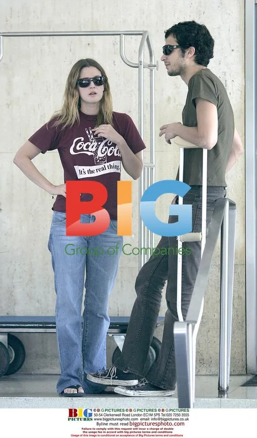 Drew Barrymore and Fabrizio Moretti Argue