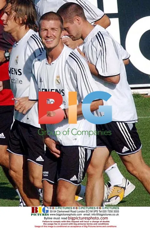 Owen and Beckham Train with Real Madrid