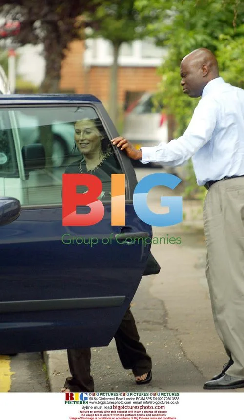 Jessie Wallace and Dave Morgan Leave Hospital Together