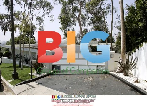 Olsen Twins Buy Bel-Air Home