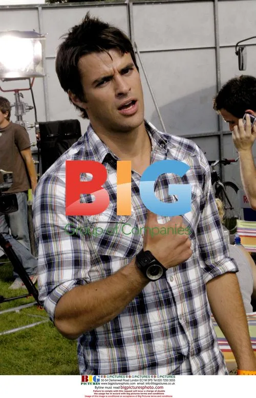 Steve Jones at V Festival 2004