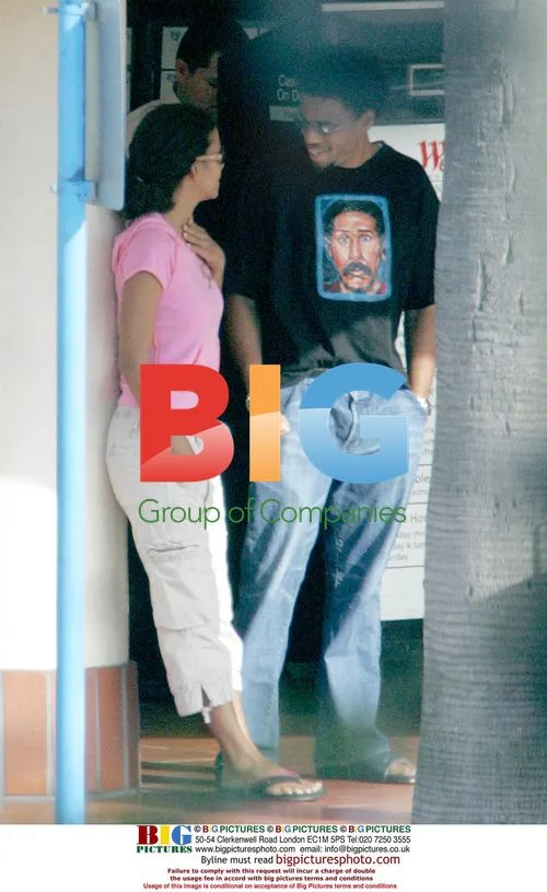 Halle Berry out with boyfriend