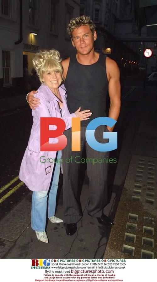 Barbara Windsor Exits Restaurant