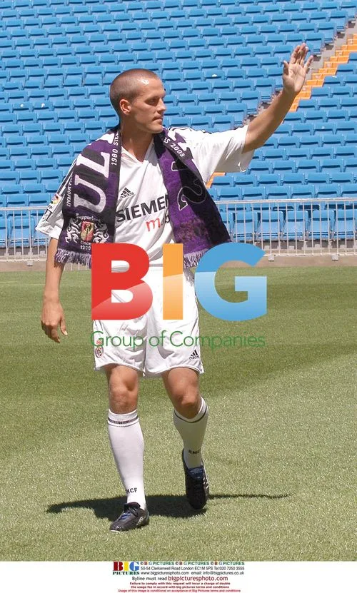 Michael Owen Joins Real Madrid