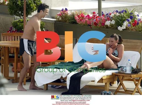 Michelle Heaton and Andrew Scott Lee pool day