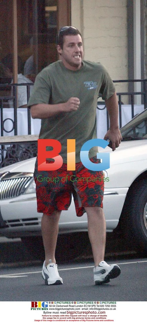 Adam Sandler Leaves Brentwood Restaurant