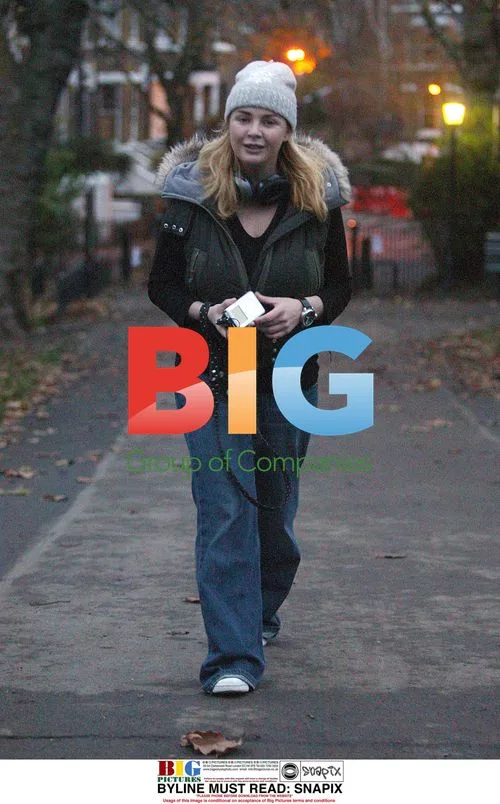 Gail Porter Hipgrave enjoys dog walk in London