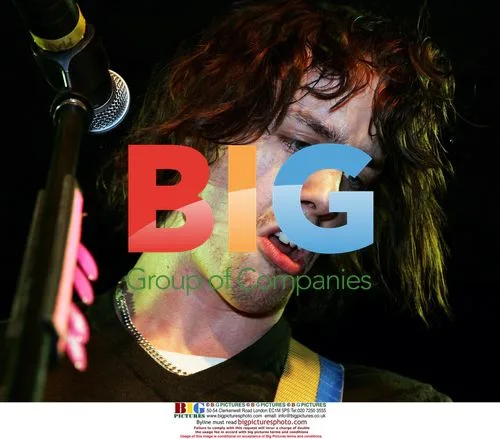 RazorLight band performs at Virgin Megastore