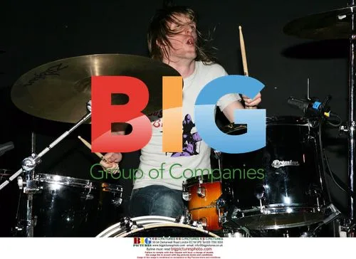 Razorlight Perform and Autograph at Virgin Megastore