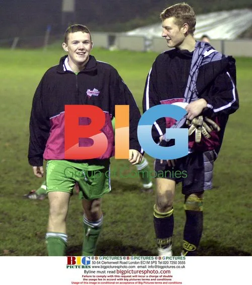Wayne Rooney's Brother Graham Signs for Burscough FC