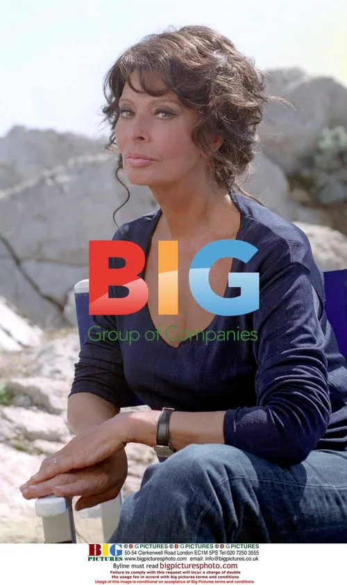 Sofia Loren on set of "Filled Peppers and Fish in the Face"