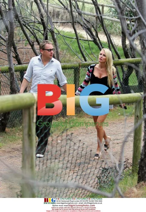 Vic Reeves and Nancy Sorrell's Romantic Walk