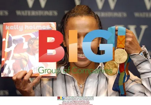 Kelly Holmes at Book Signing