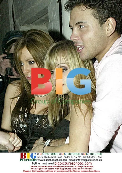Corrie stars Ryan Thomas and Tina O'Brian at Xmas party