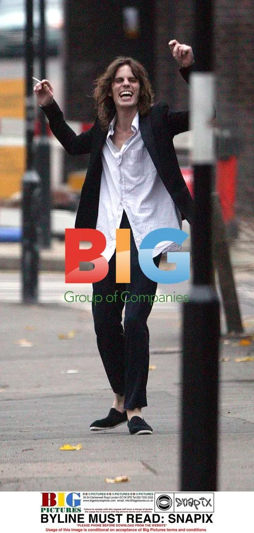 Sadie Frost's Boyfriend Looks Disheveled