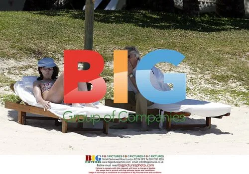 F1 Supremo Eccleston on Holiday in Mauritius