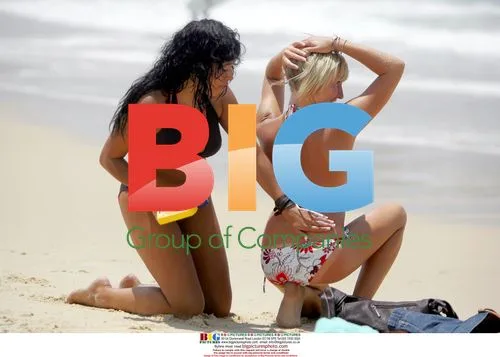 Models Lianni and Mellisa topless on Bondi Beach
