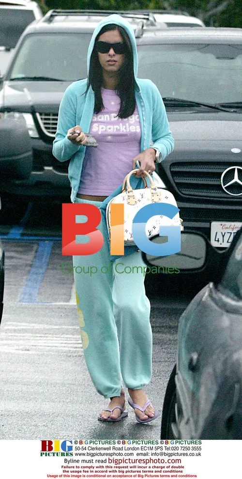 Nicky Hilton Shopping in Beverly Hills