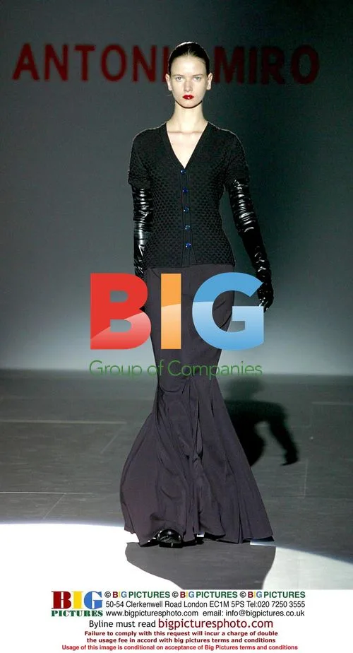 Antoni Miro Fashion Show in Barcelona