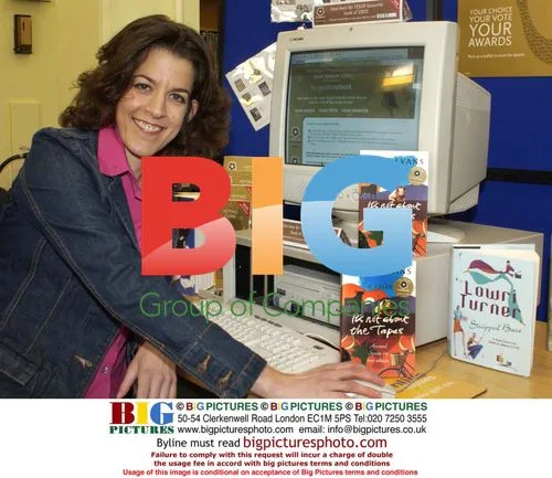 Author Polly Evans at Book Awards Event
