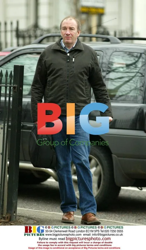 Simon Day 'Billy Bleach' Out in London