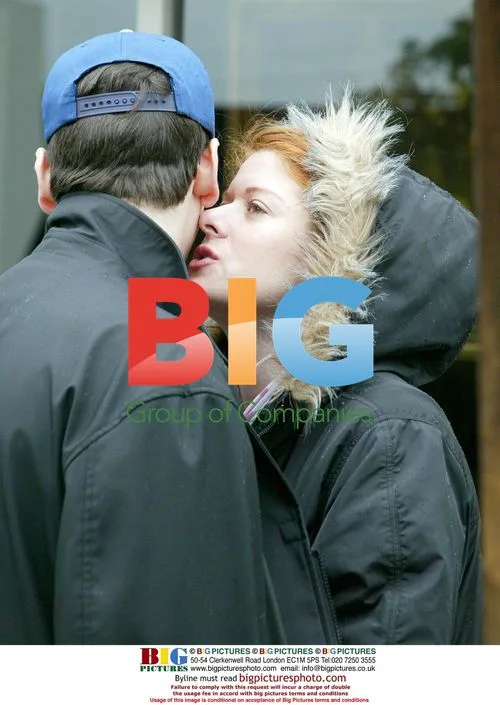Debra Messing Out Shopping with Husband