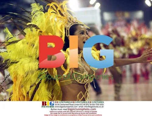 Tais Araujo Dancing at Sao Paulo Carnival