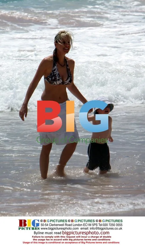 Liam Gallagher and Natalie Appleton on Caribbean Vacation