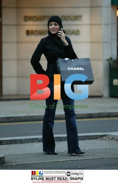 Martine McCutcheon Shopping in London