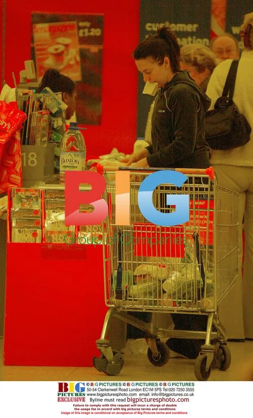 Mel C Shopping in London