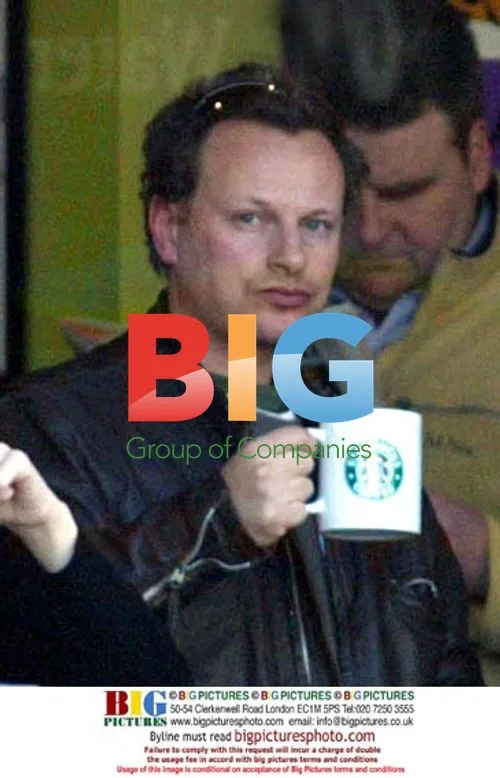 Neil Stuke and friend at Starbucks