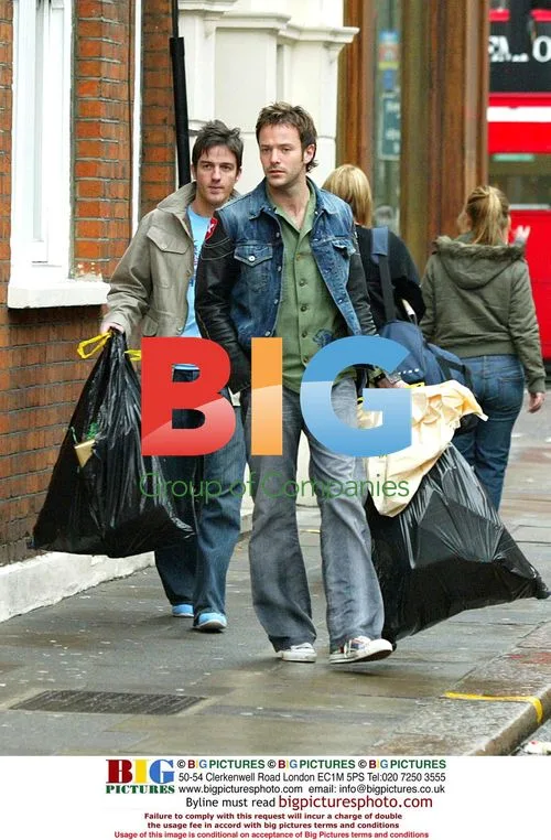 Fame Academy Students Littering in Chelsea