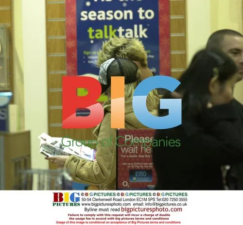 Sarah Harding and Mikey Green Shopping