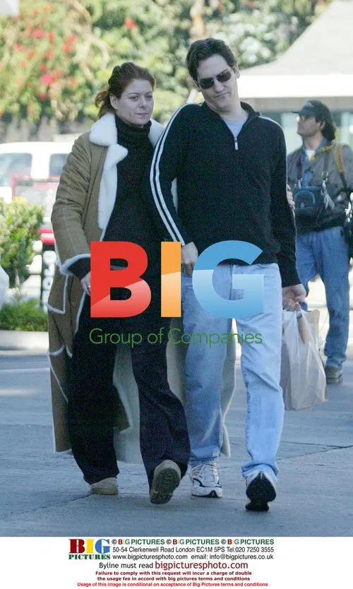 Debra Messing Out Shopping with Husband