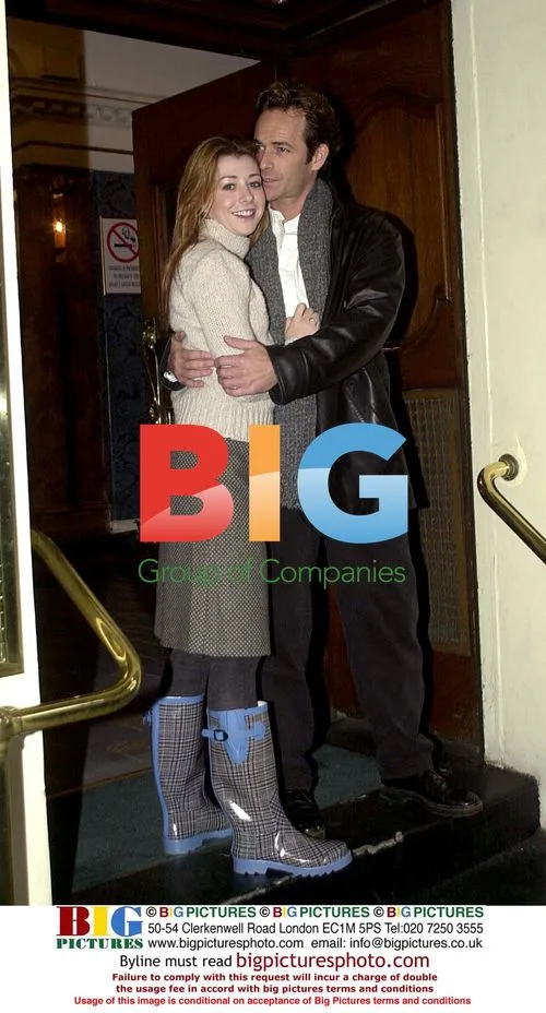 Alyson Hannigan and Luke Perry at 'When Harry Met Sally' photocall