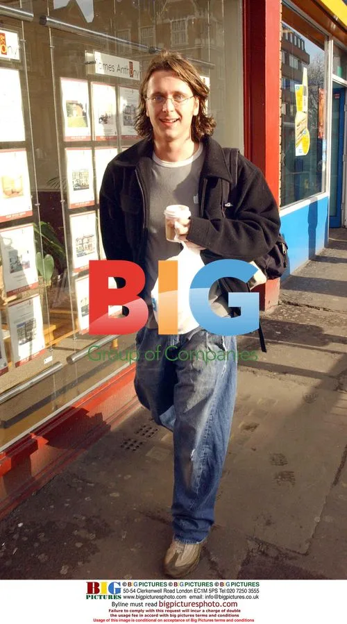 Richie from Five out in London