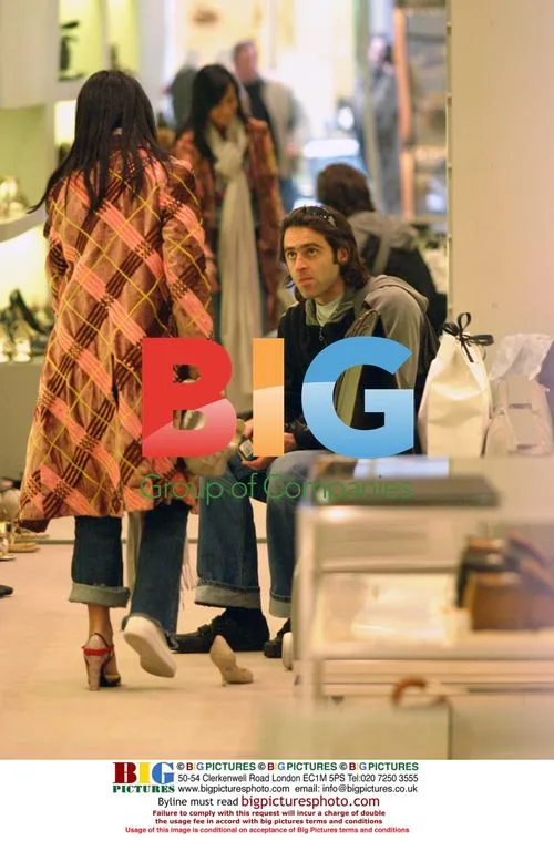 Ronnie O'Sullivan Shopping in London