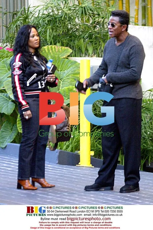 Jermaine Jackson Argues with Wife