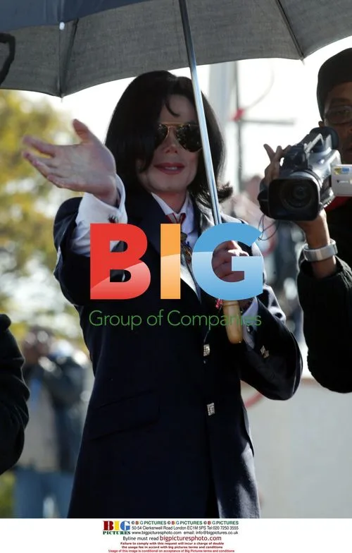 Michael Jackson Arrives at Courthouse