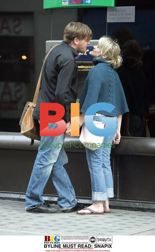 DJ Edith Bowman and Guy Garvey Spotted on Date