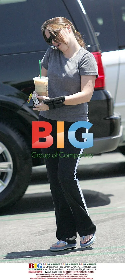 Holly Marie Combs Leaving Yoga Session