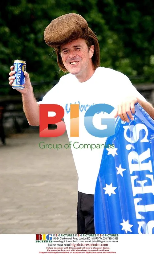 Phil Tufnell Promoting Fosters Beer