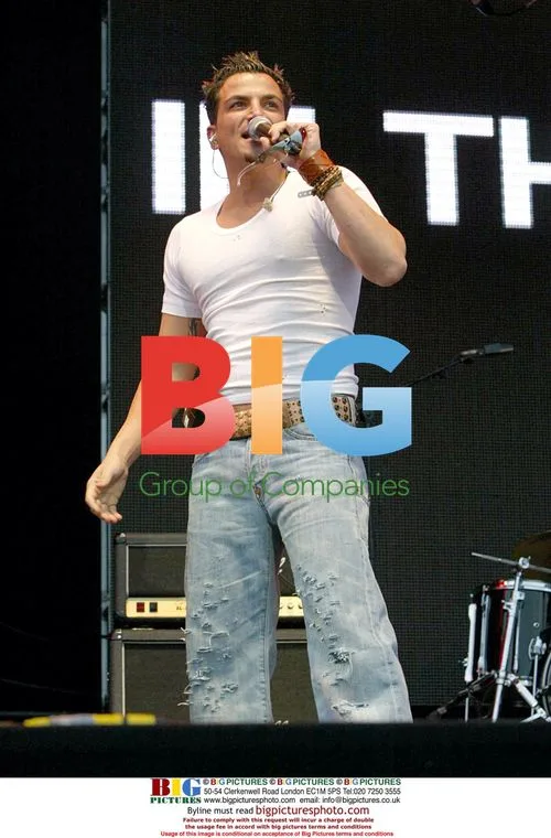 Peter Andre Performing at Party In The Park