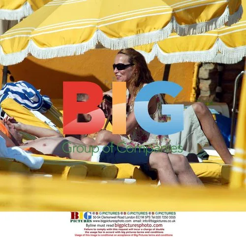 Jerry Hall in St. Tropez
