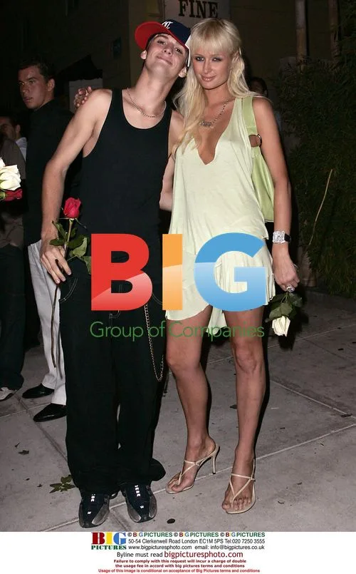 Paris Hilton Dates Aaron Carter, Nick's Younger Brother