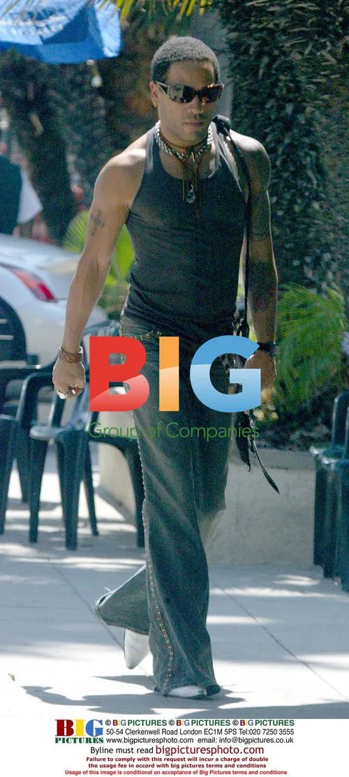Lenny Kravitz Shopping in Beverly Hills